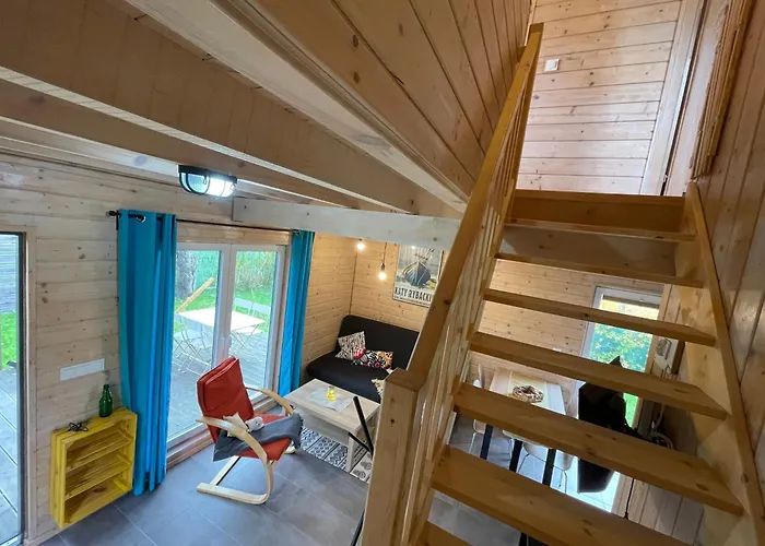 Kwiatowa Laka Nyaraló *